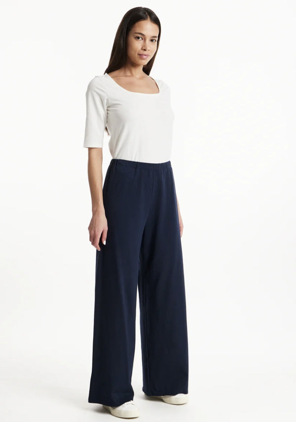 Janicta Trousers in Navy