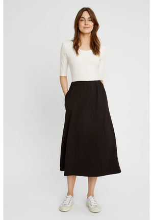 Beatrix Skirt in Black XS, S