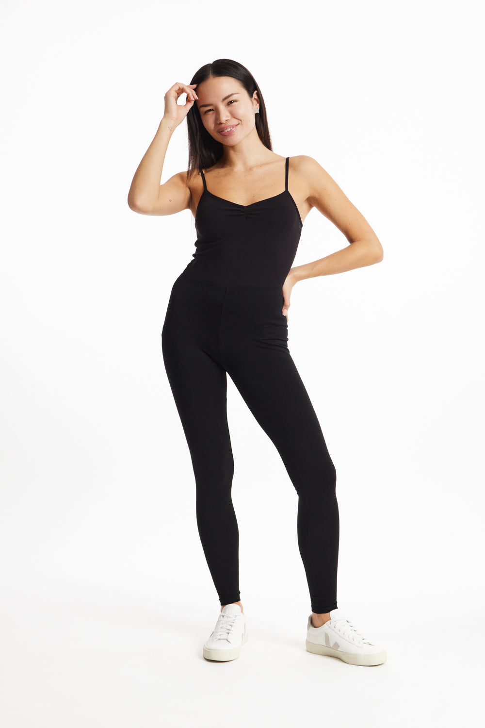 https://www.fairfinland.com/cdn/shop/products/leggings-in-black_2048x.jpg?v=1677164027